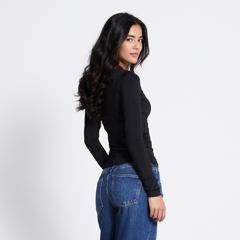 Shape top "Caisa"